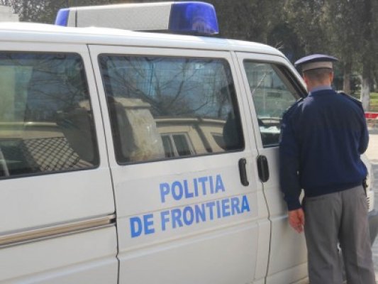 Pe şosea, fără permis şi cu autorizaţie de circulaţie expirată